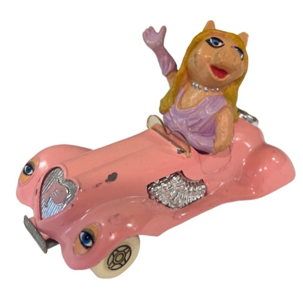 Vintage Muppets Miss Piggy Corgi in Pink Car, 1979, Jim Henson Great Britain